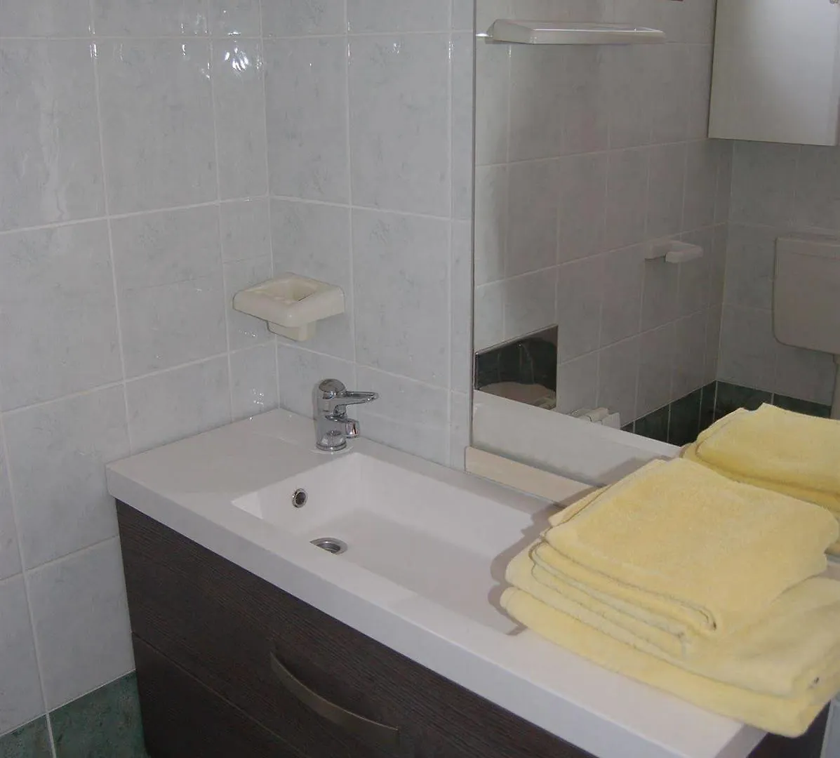 Gorgonia Apartments & Suites Verunic