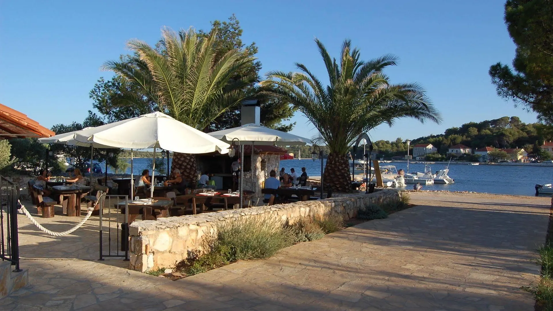 Gorgonia Apartments & Suites Verunic