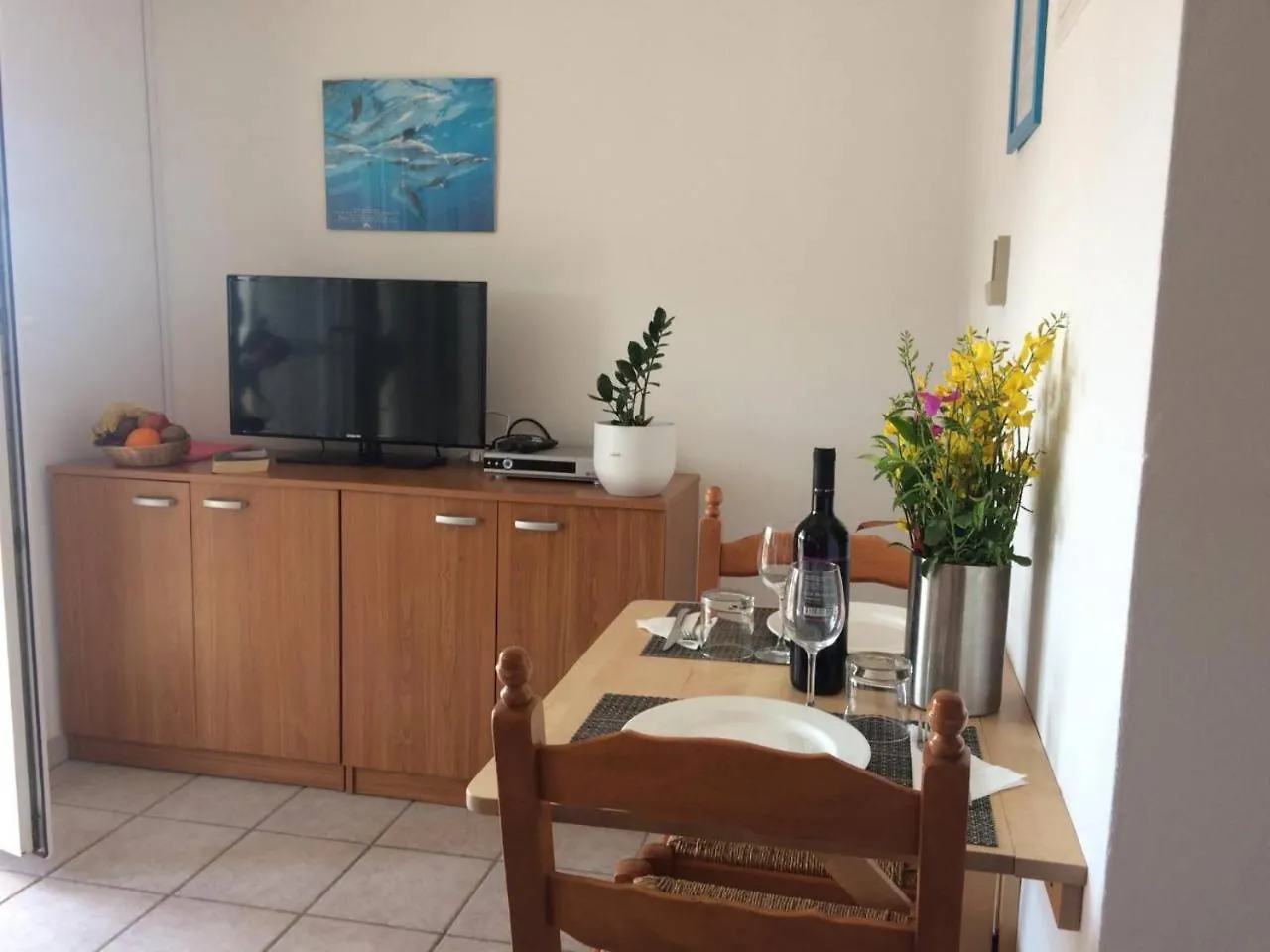 Gorgonia Apartments & Suites Verunić 0*,